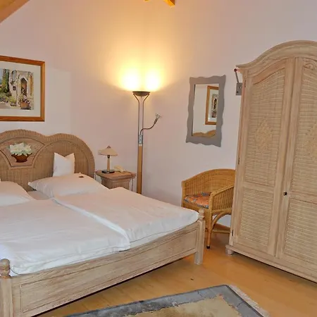 Hotel Sarbacher